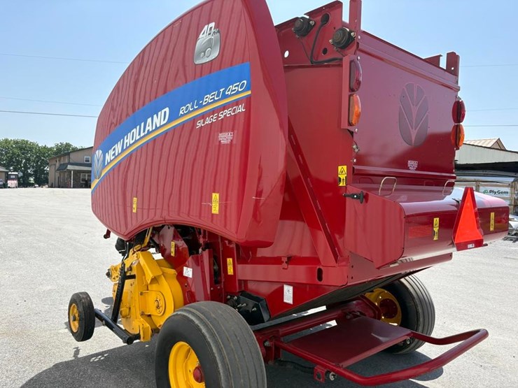 new-holland-roll-belt-450-image-5