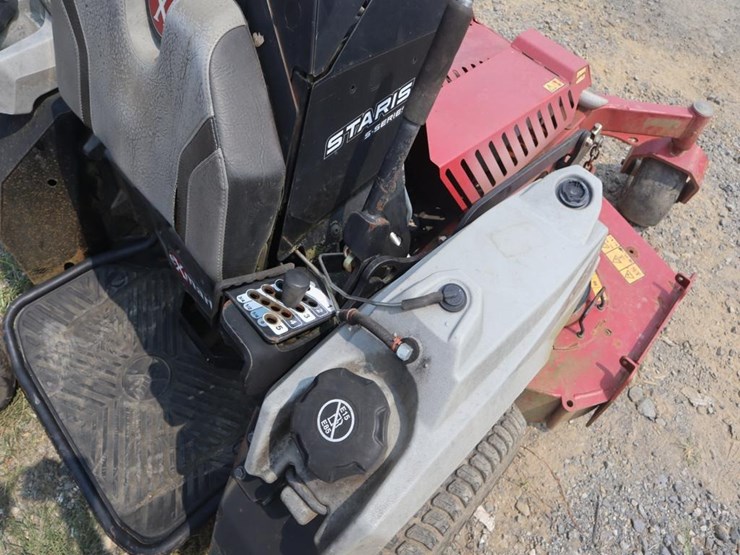 exmark-staris-61in-stand-on-mower-image-16