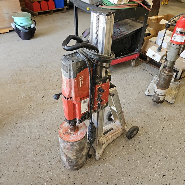 HILTI DD250 CORE DRILL