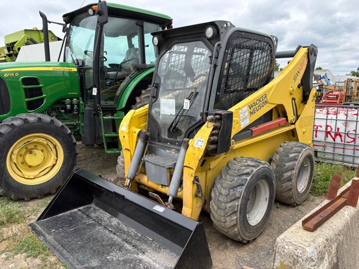 2015-wacker-neuson-sw28-image-28