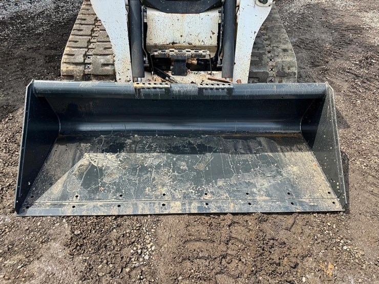2020-bobcat-t770-image-10