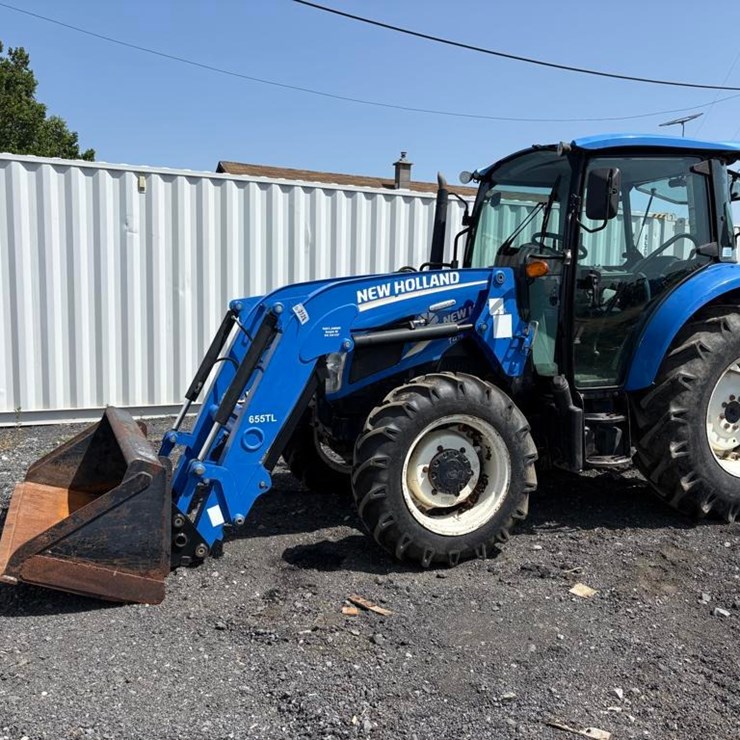 NEW HOLLAND T4.75