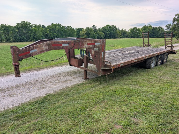 1996-ridgeline-gooseneck-trailer-image-2