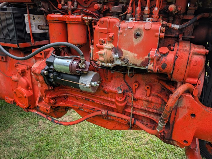 case-730-tractor-image-64