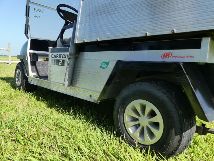 club-car-carryall-2-image-5