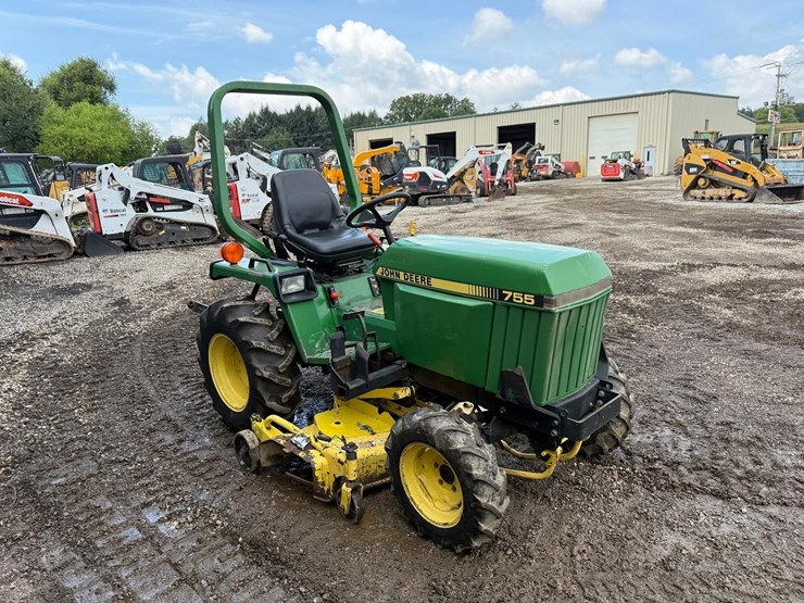 john-deere-755-image-6