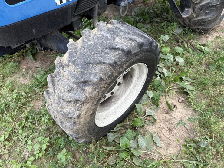 new-holland-tc40a-image-11