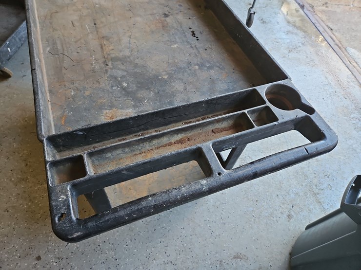 rolling-utility-cart-image-3