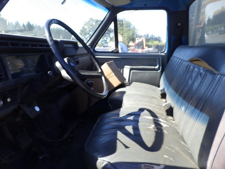 1991-ford-f600-image-25