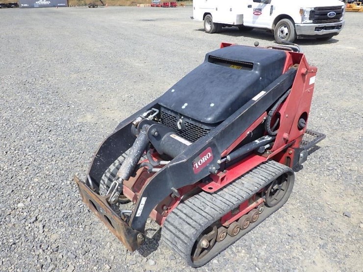toro-22324-skid-steer-tracked-loader-image-1