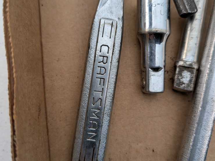 misc.-tools,-ratchets,-extensions-and-tape-measure.-#201-image-6