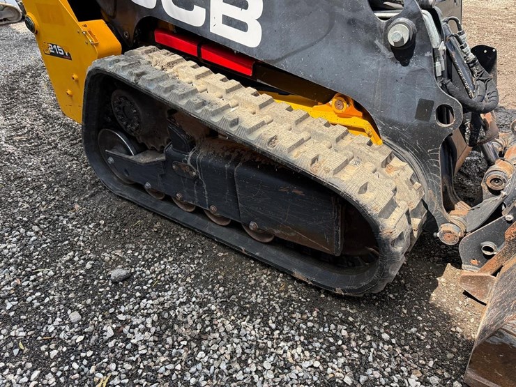 2023-jcb-215t-image-12