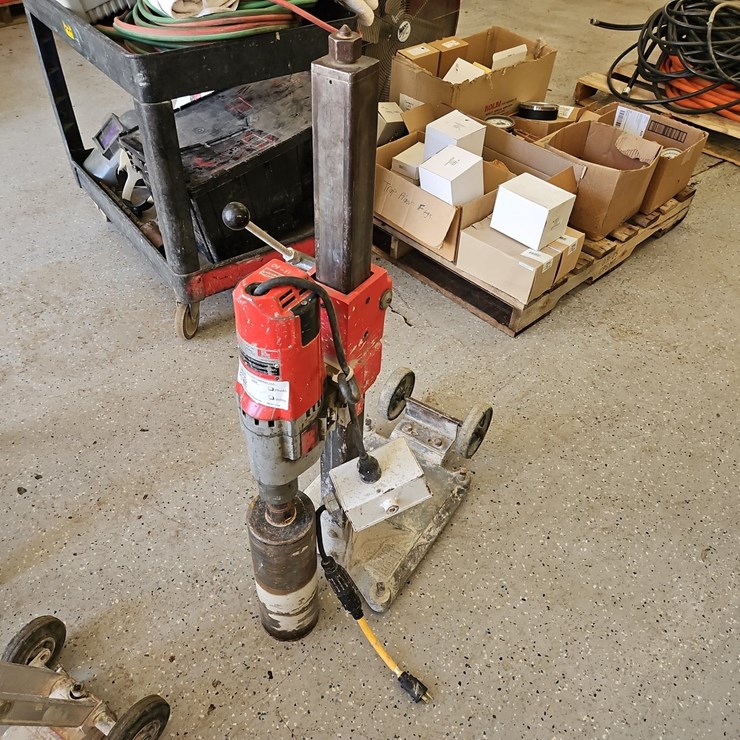 MILWAUKEE CORE DRILL