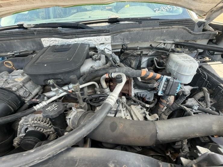 2017-chevrolet-2500-image-59
