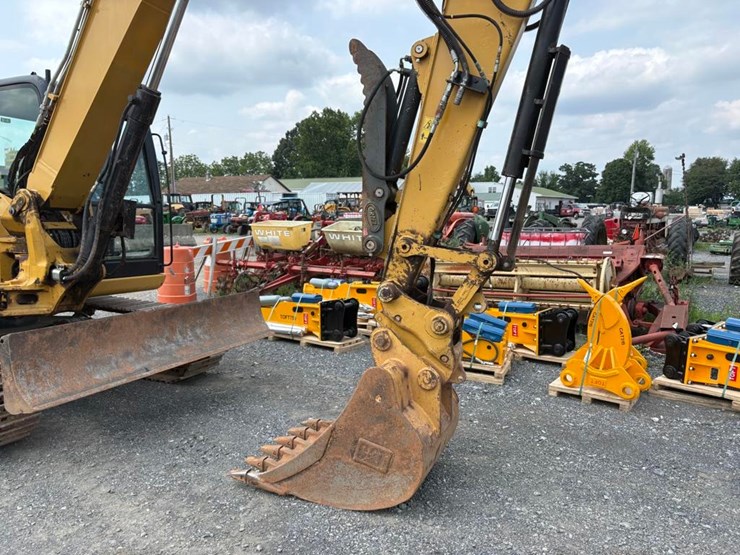 2014-caterpillar-308e2-cr-image-23