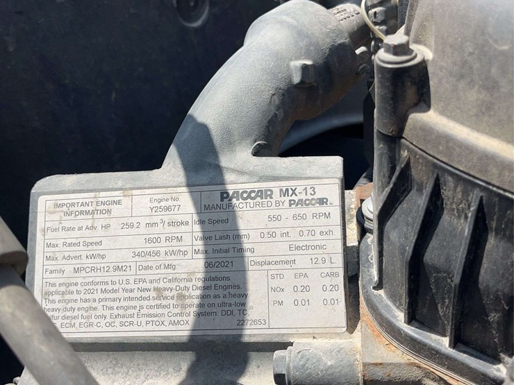 2022-kenworth-t680-image-30