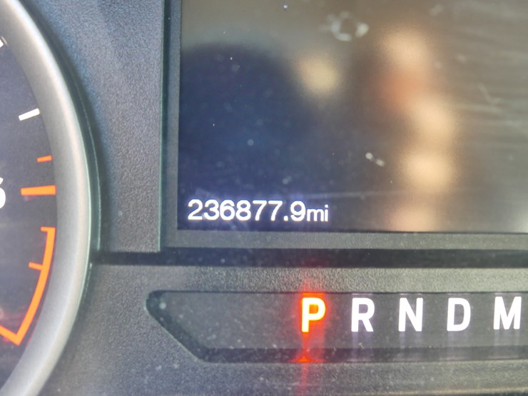 2019-ford-f150-image-21