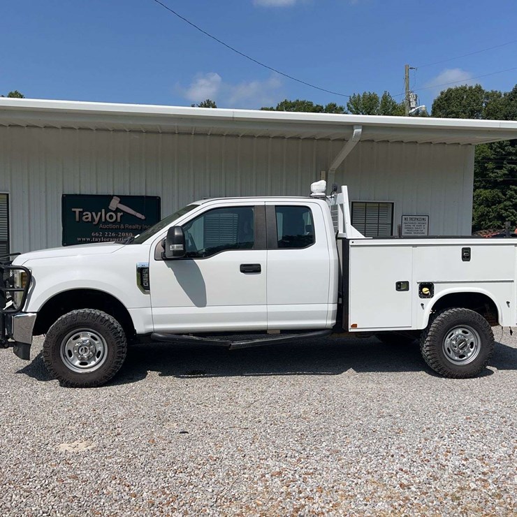 2019 FORD F350