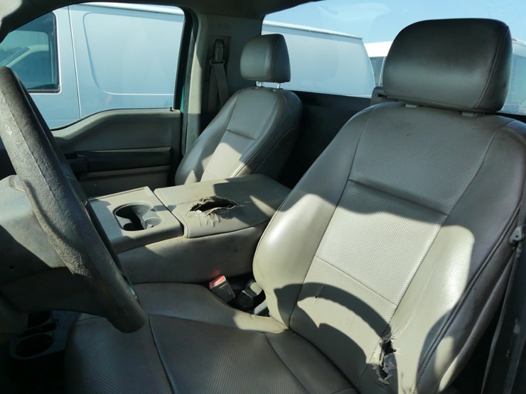 2019-ford-f150-xl-image-9