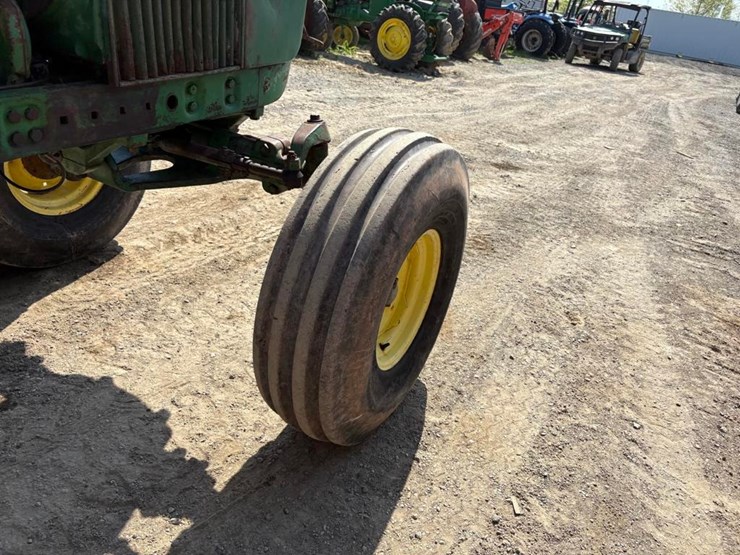 john-deere-4020-image-9