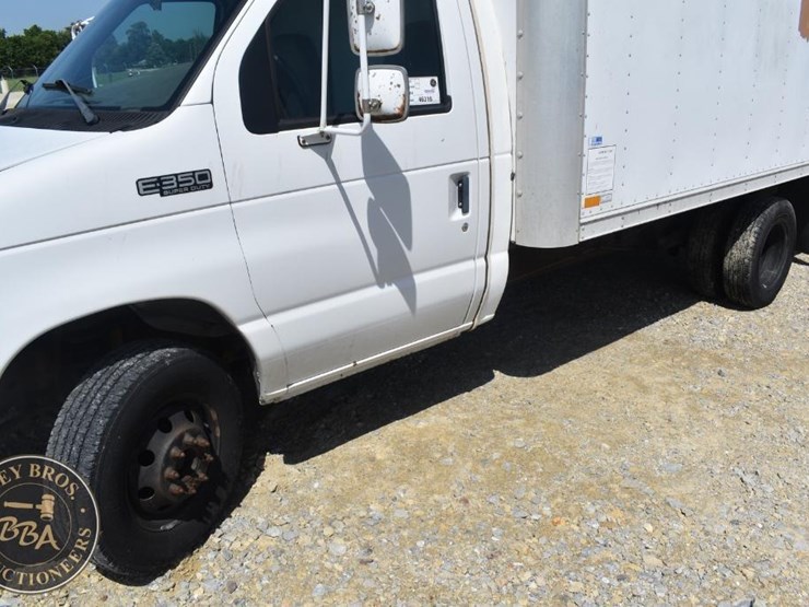 2000-ford-e350-sd-image-9
