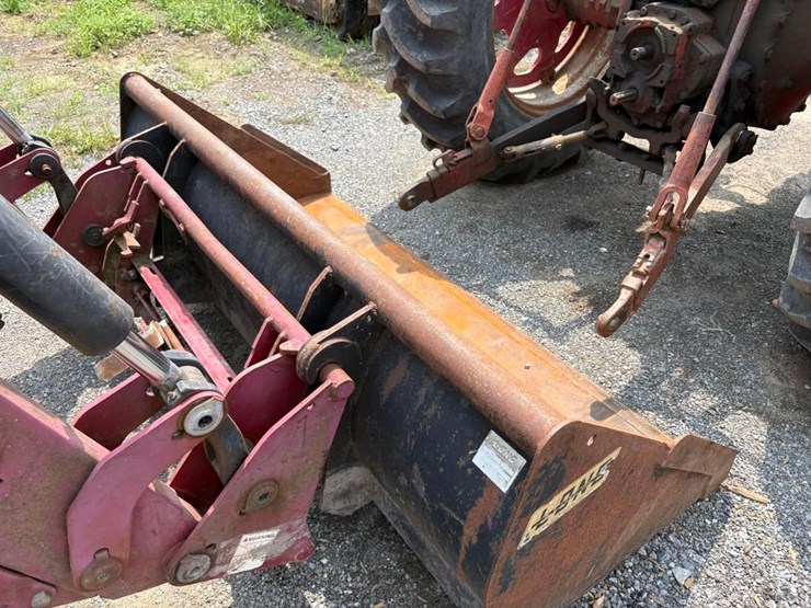 case-ih-jx1075c-image-9