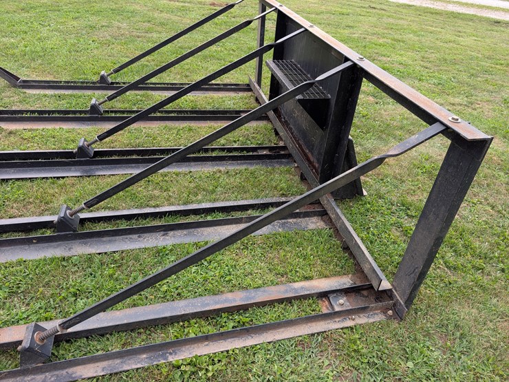 square-bale-accumulator/mover-image-16