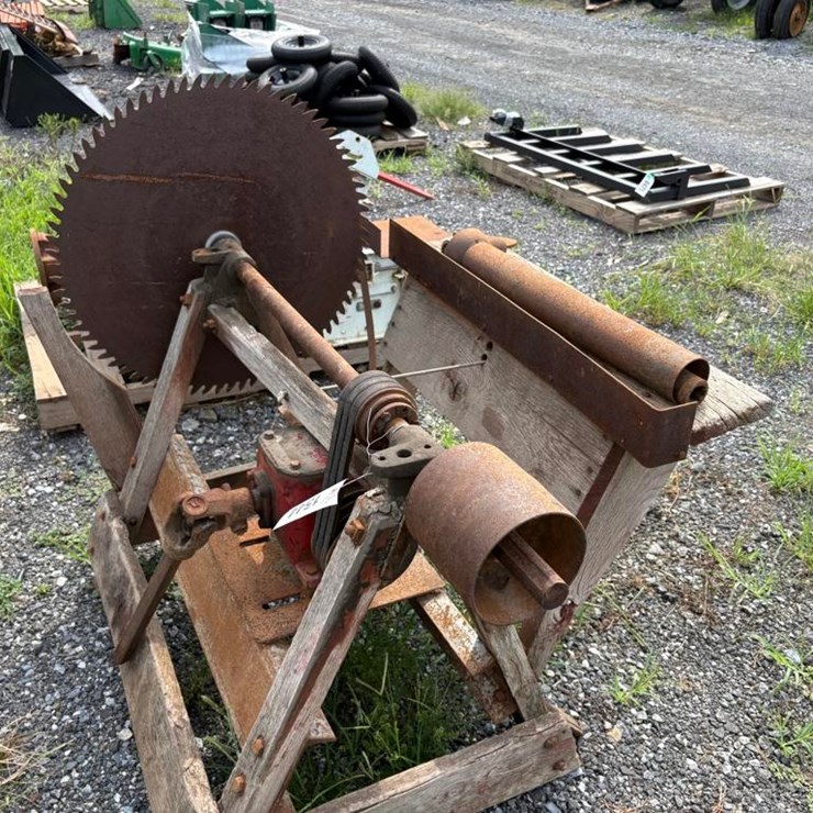 Buck Saw