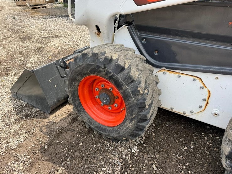 2020-bobcat-s76-image-17