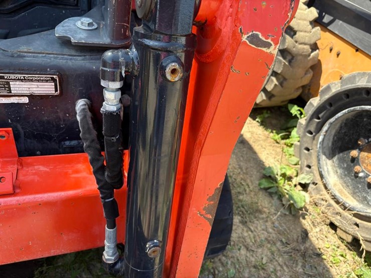 kubota-svl75-2-image-13