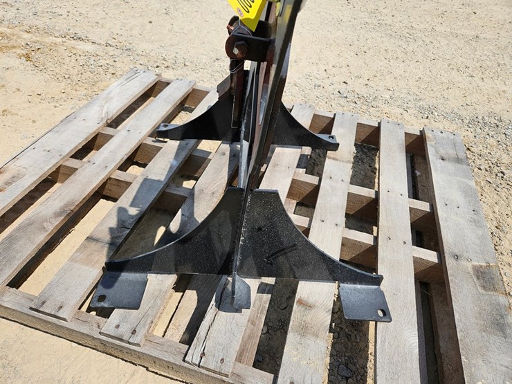 #6887-•-kit-container-metal-coyote-target-image-8