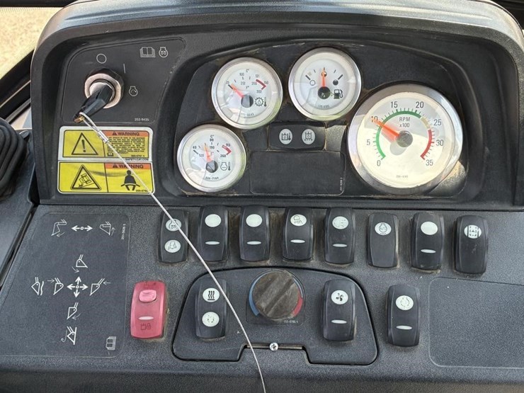 2008-caterpillar-420e-image-32