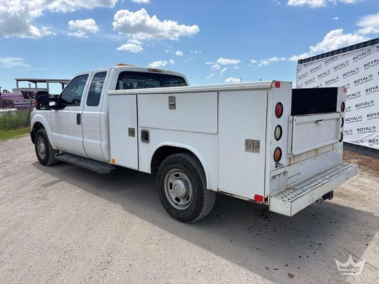 2012-ford-f250-image-4