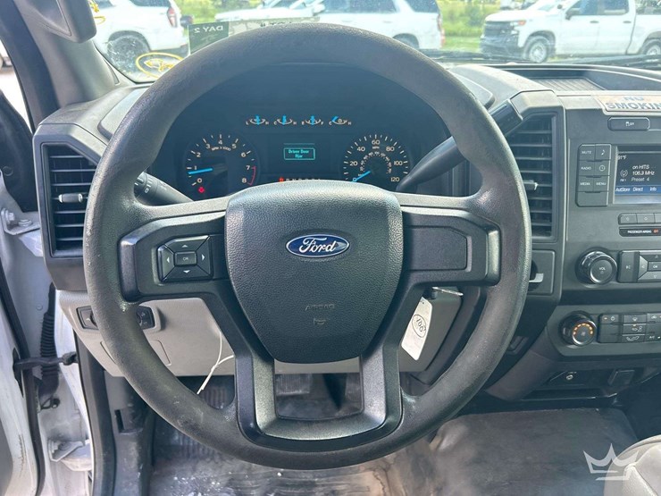 2017-ford-f150-image-15