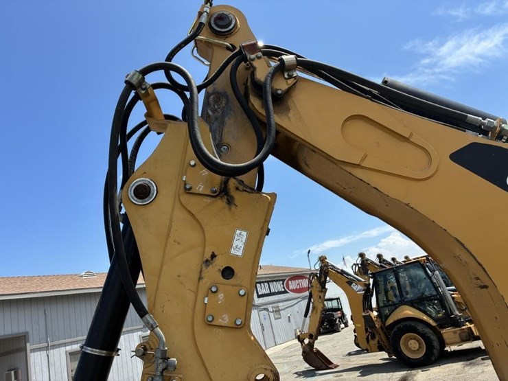 2008-caterpillar-430e-image-15