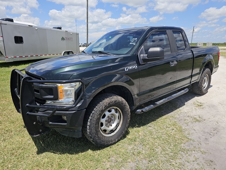 2018-ford-f150-xl-image-1
