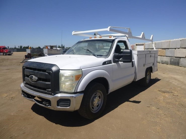 2011-ford-f350-image-2