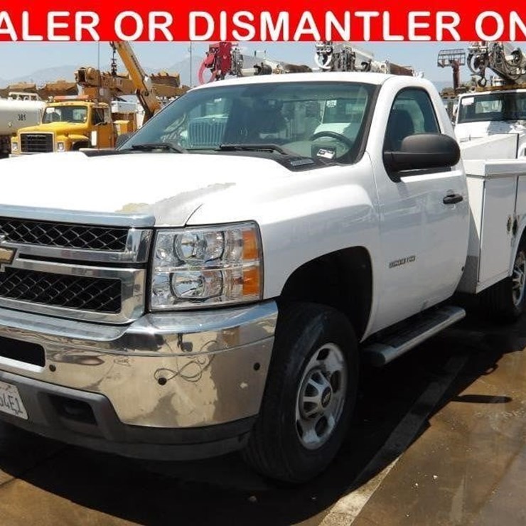 2011 CHEVROLET SILVERADO 2500