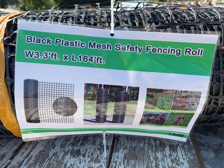 black-plastic-mesh-safety-fencing-roll-image-2