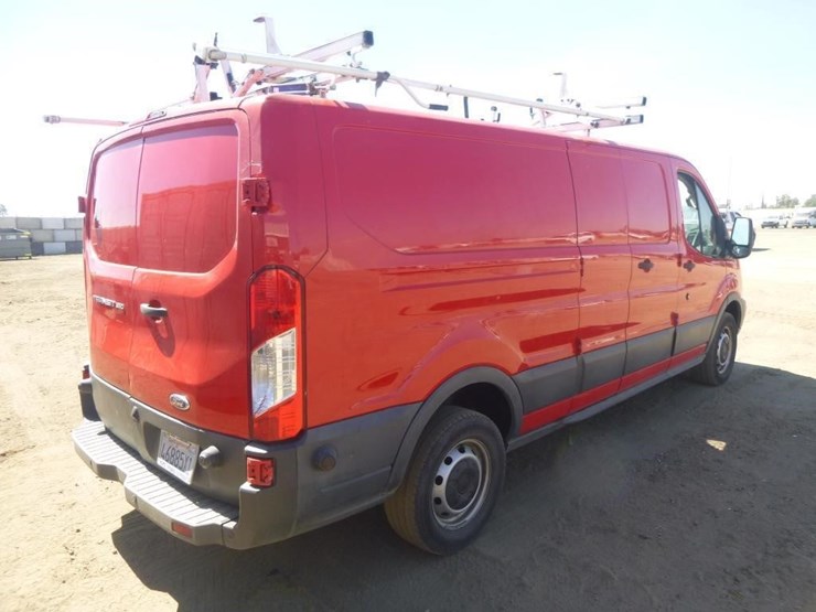 2016-ford-transit-image-4