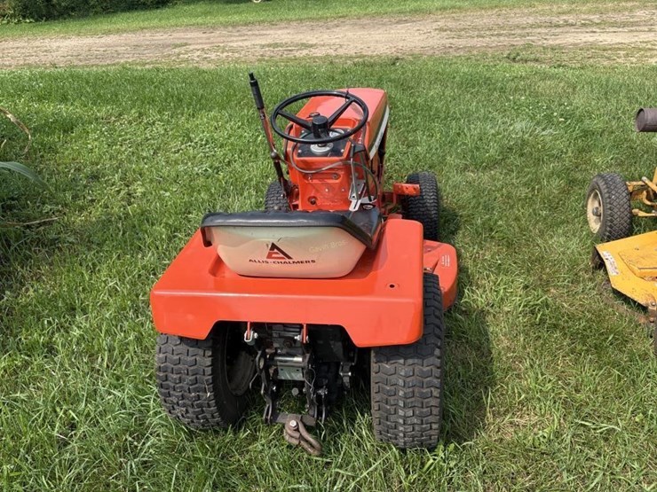 allis-chalmers-712-hydro-lawn-tractor-image-9
