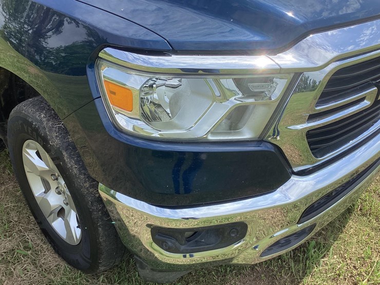 2021-dodge-1500-image-19