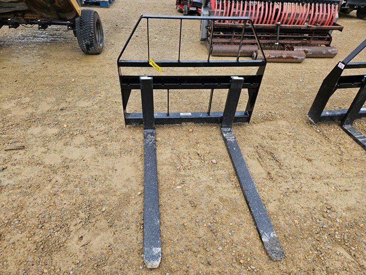 #223-•-kivel-48"-3500-lb-pallet-fork-image-8