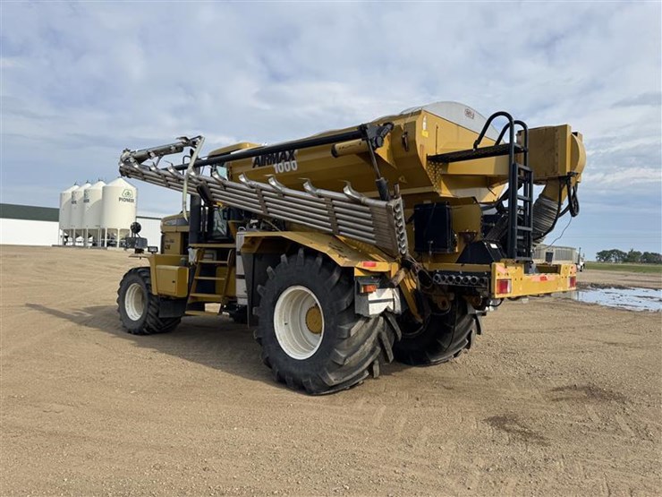 2005-john-deere-100-image-5