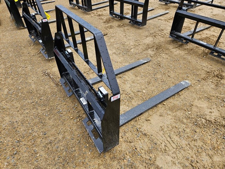 #223-•-kivel-48"-3500-lb-pallet-fork-image-5