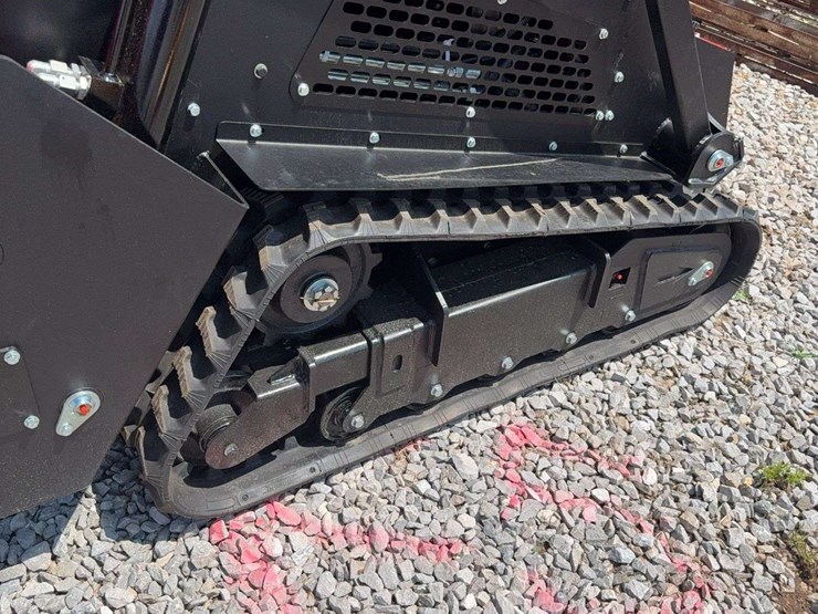 unused-sdl-skid-steer-loader-model-sl-1050k-image-5