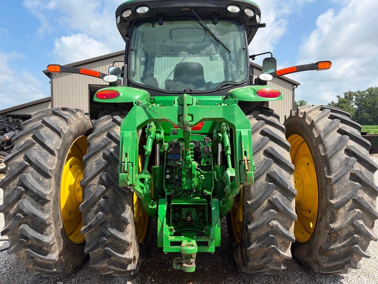 2013-john-deere-8310r-image-4