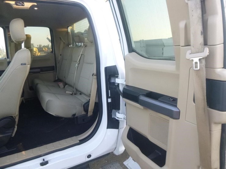 2019-ford-f250-image-13