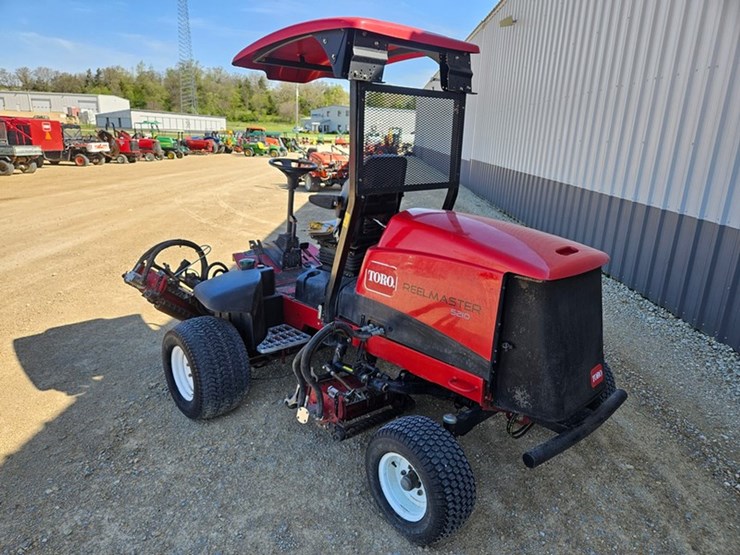 toro-reelmaster-5210-image-3