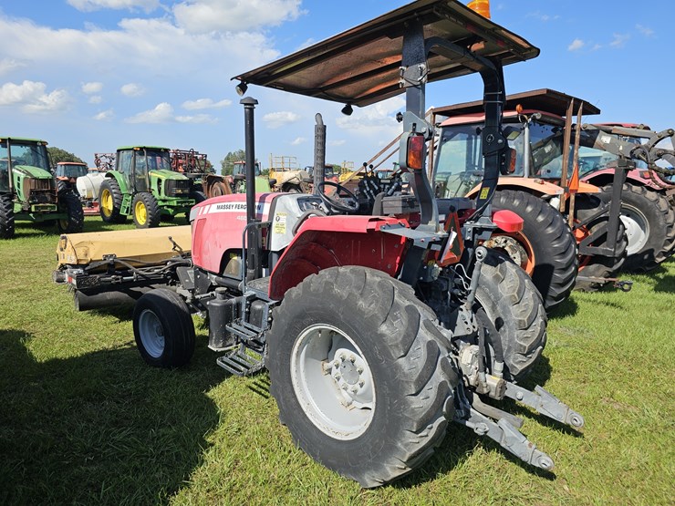 massey-ferguson-4607m-image-4